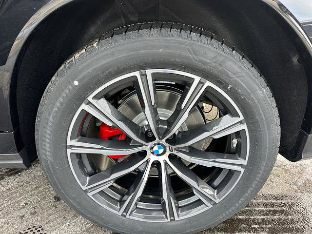 New 2026 BMW X6 xDrive40i image 7