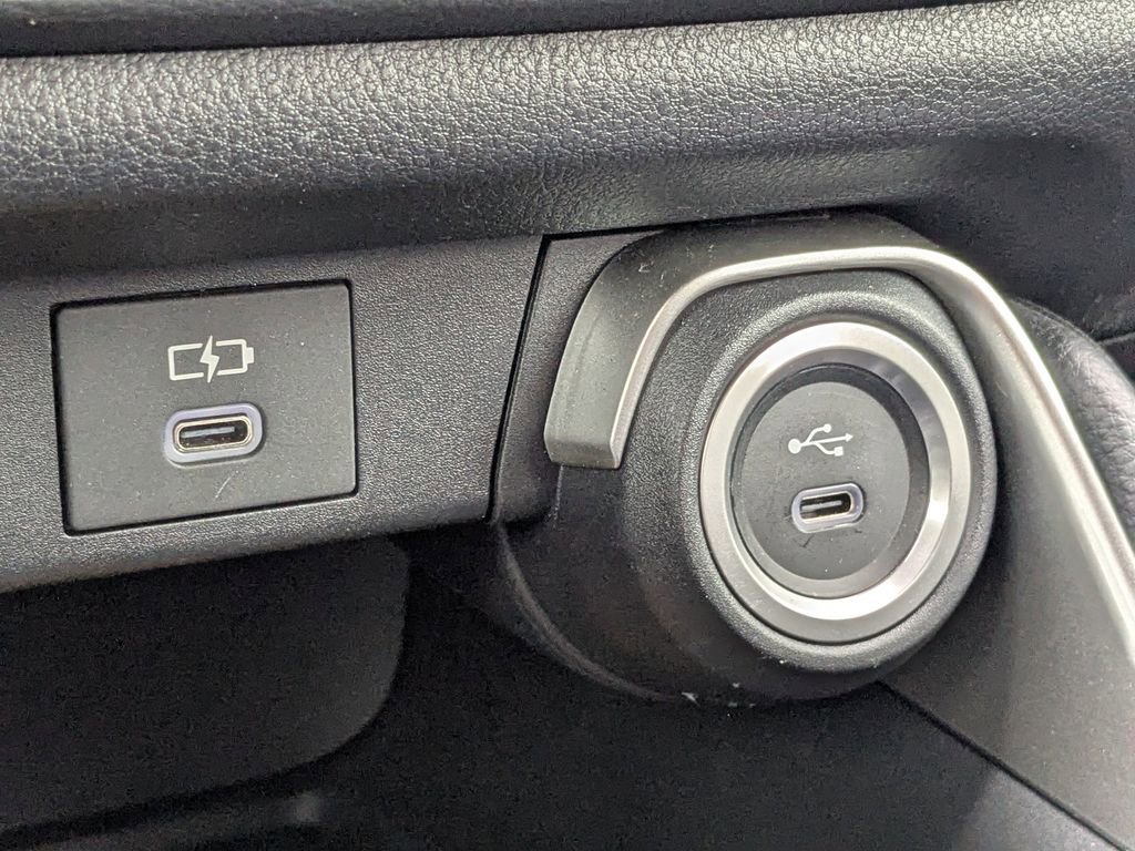 Used 2025 Toyota Grand Highlander FWD image 26