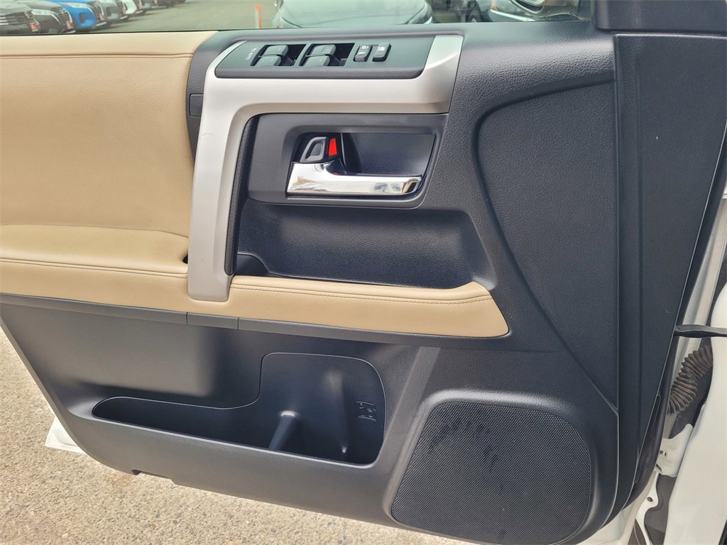 Used 2023 Toyota 4Runner SR5 Premium image 15