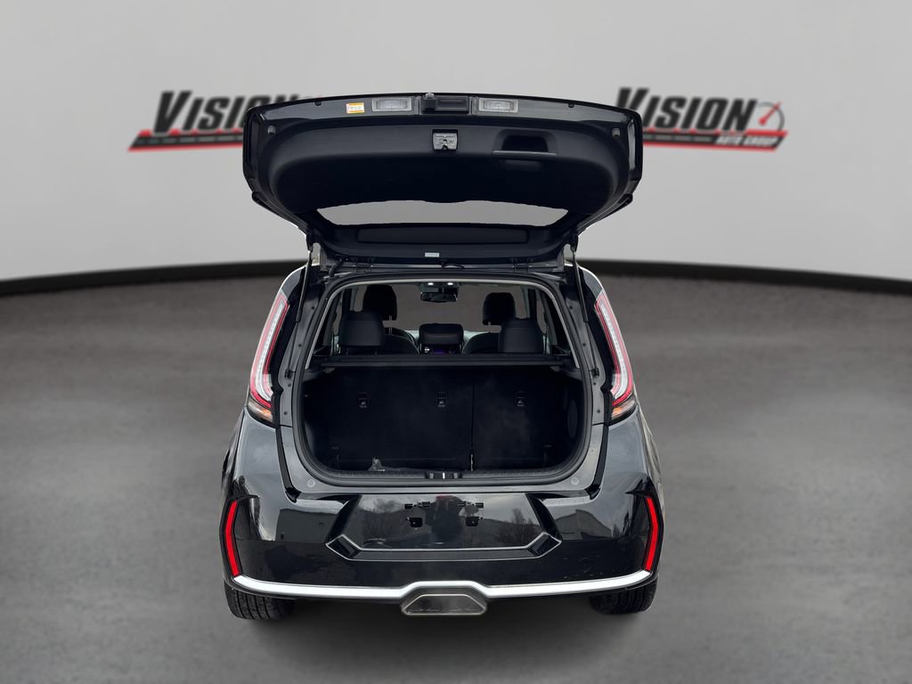Used 2025 Kia Soul GT-Line w/ GT-Line Technology Package image 11