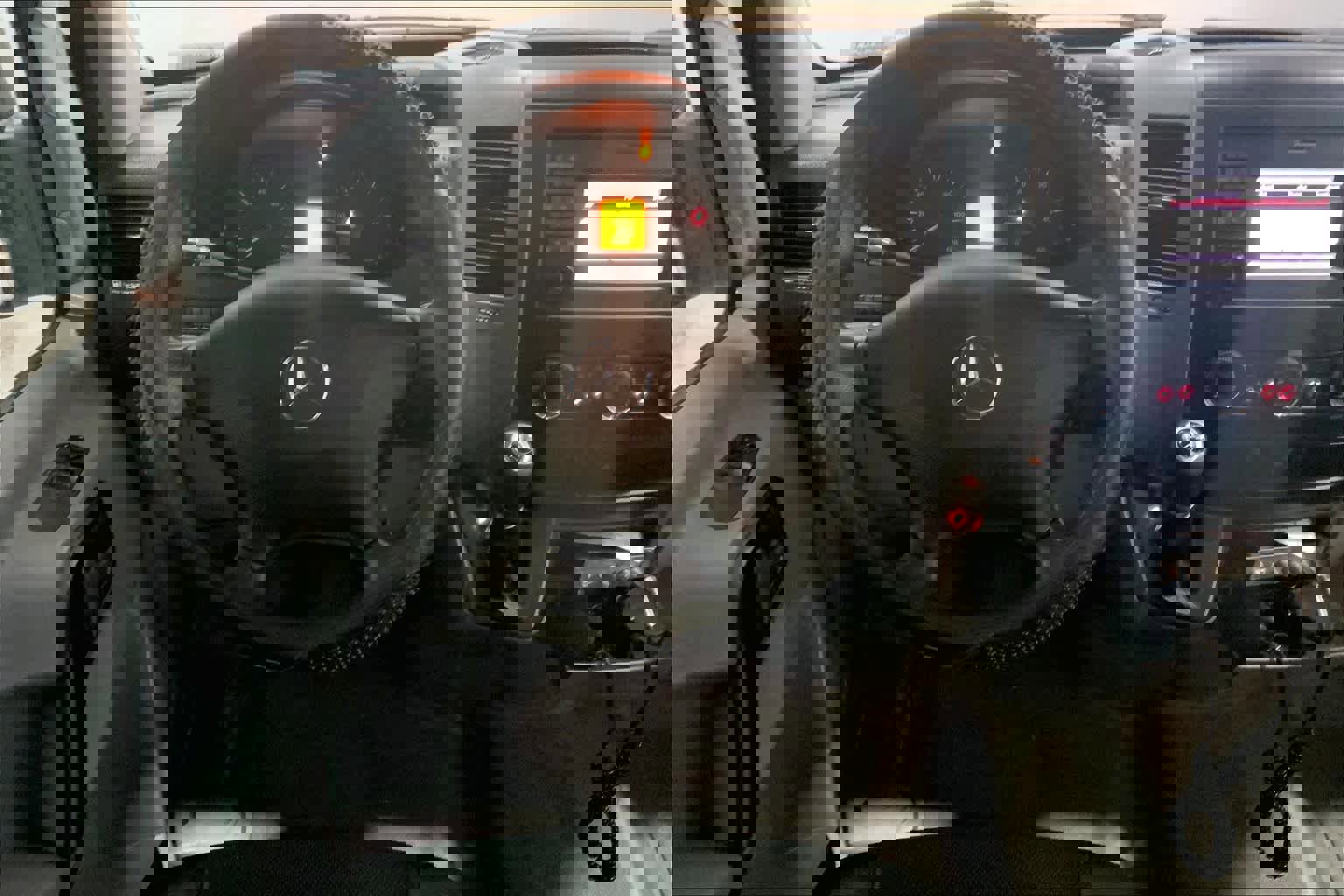 Used 2016 Mercedes-Benz Sprinter 2500 image 4