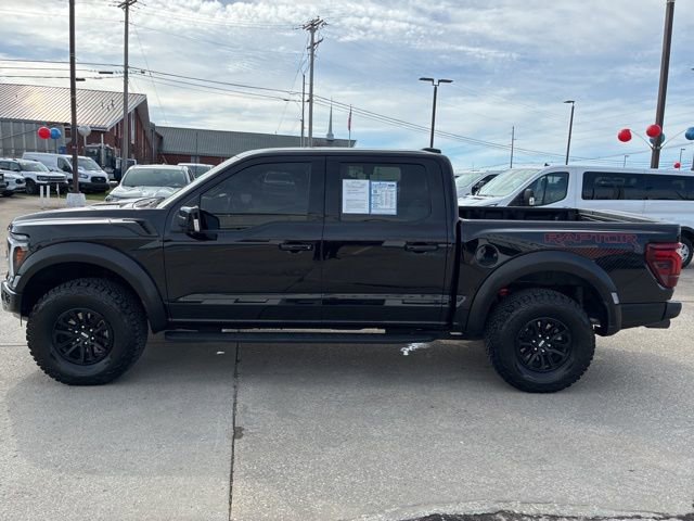 Used 2025 Ford F150 Raptor image 4