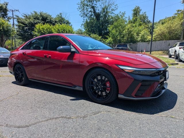Used 2025 Hyundai Elantra N FWD video 1