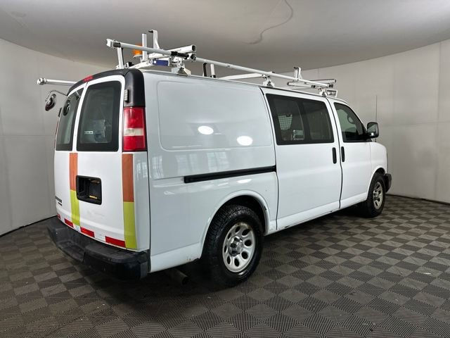 Used 2013 Chevrolet Express 1500 AWD image 3