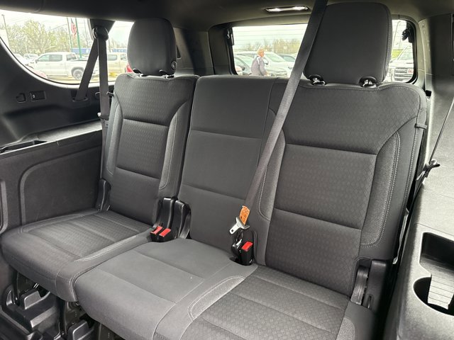 Used 2021 Chevrolet Suburban LS w/ Driver Alert Package image 7