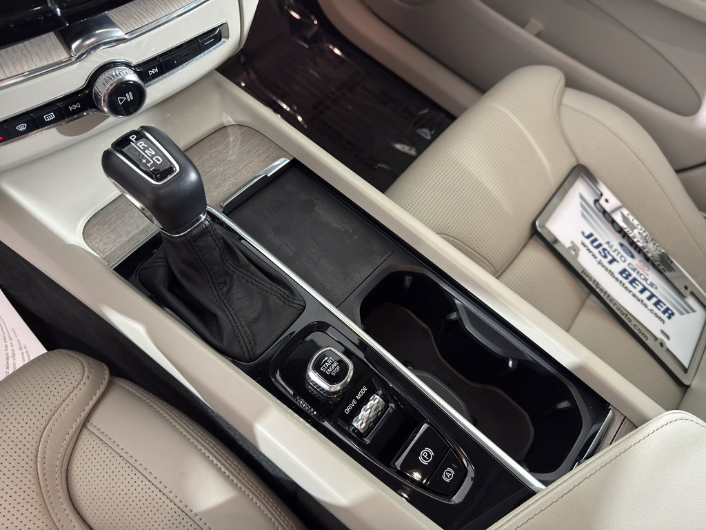 Used 2021 Volvo XC60 T5 Inscription w/ Advanced Package image 21