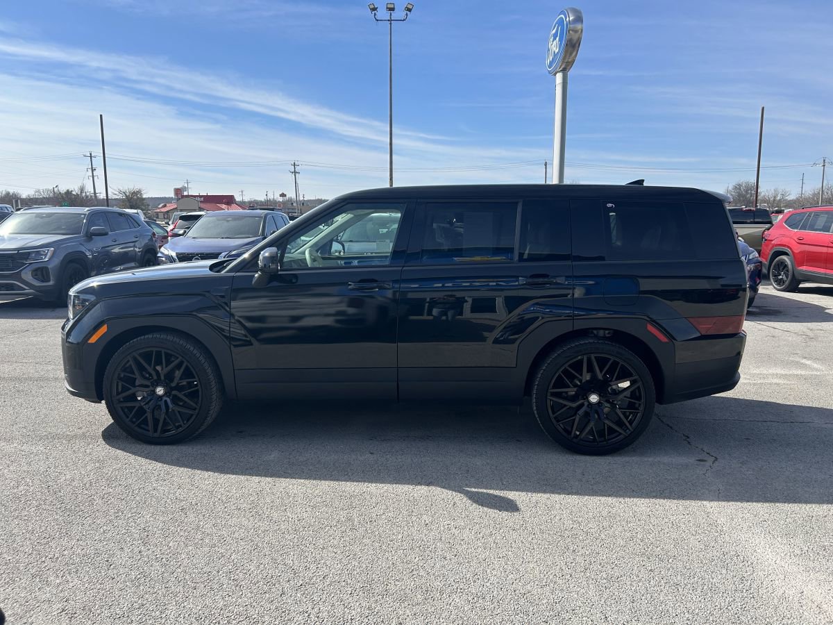 Used 2024 Hyundai Santa Fe SE image 3