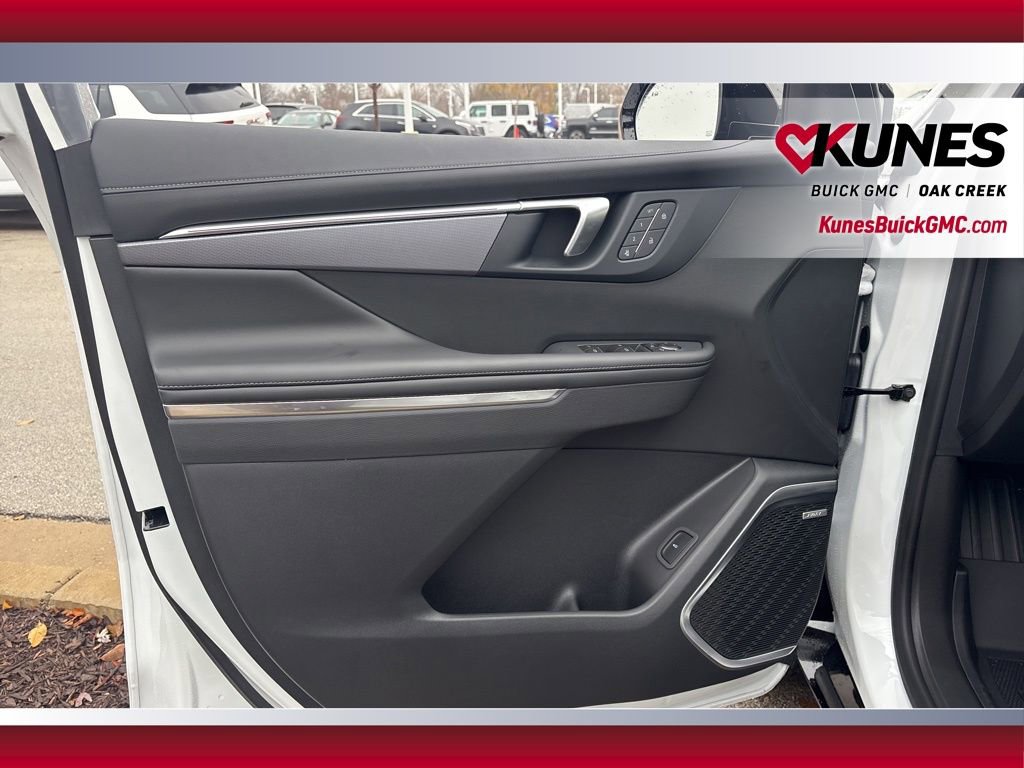 New 2026 Buick Enclave Sport Touring w/ Power Package image 8