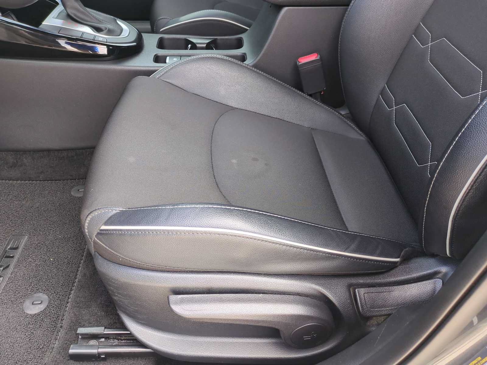 Used 2024 Kia Forte GT-Line FWD image 19