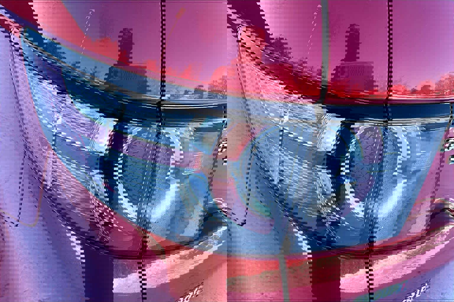 Used 2017 Land Rover Discovery Sport HSE image 28