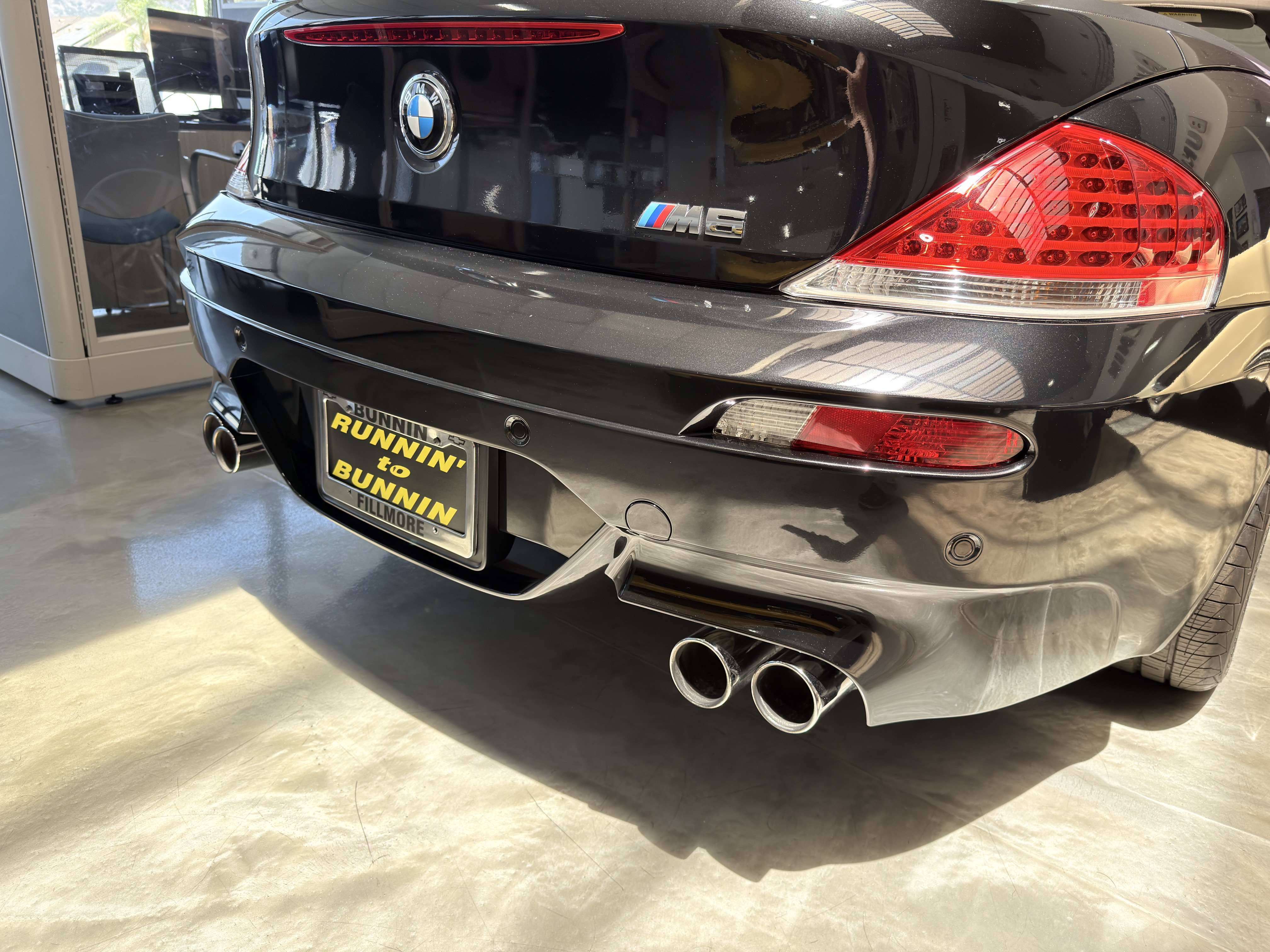 Used 2007 BMW M6 Convertible RWD image 23