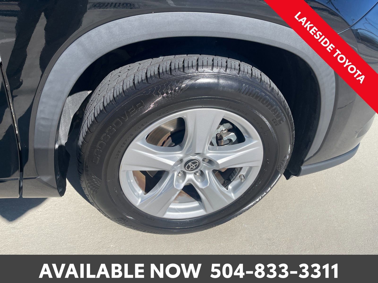 Used 2023 Toyota Highlander L image 13