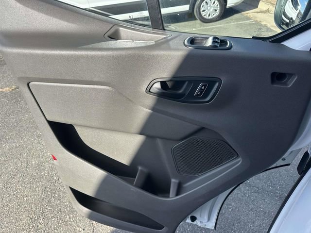 Used 2023 Ford Transit 350 XLT image 15