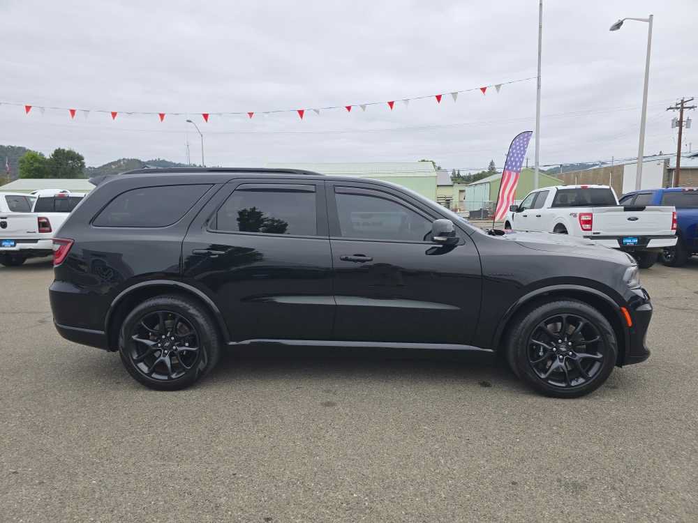 Used 2022 Dodge Durango R/T w/ Tow 'N Go Package AWD/4WD image 6