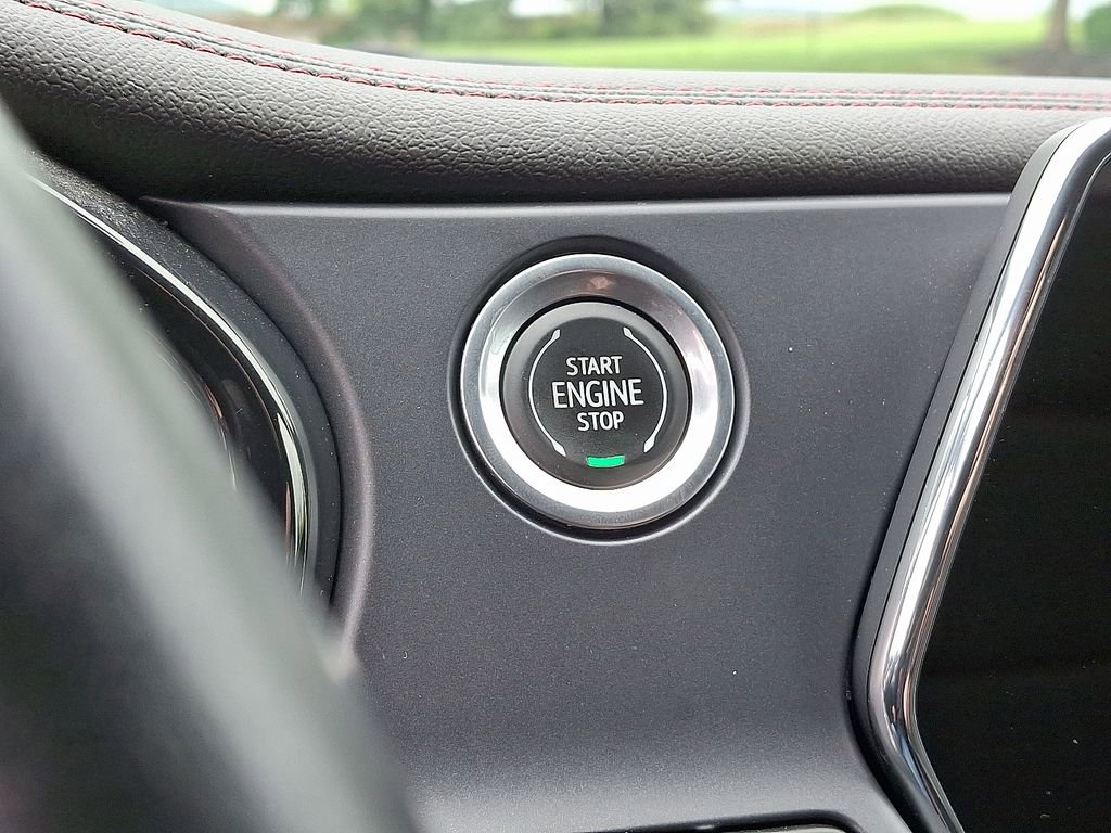 Used 2022 Chevrolet Blazer RS w/ Enhanced Convenience Package image 27