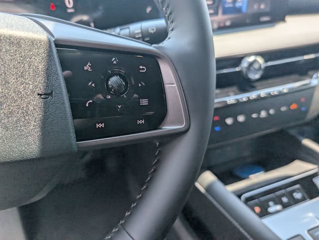 New 2026 Nissan Murano SV AWD/4WD image 18