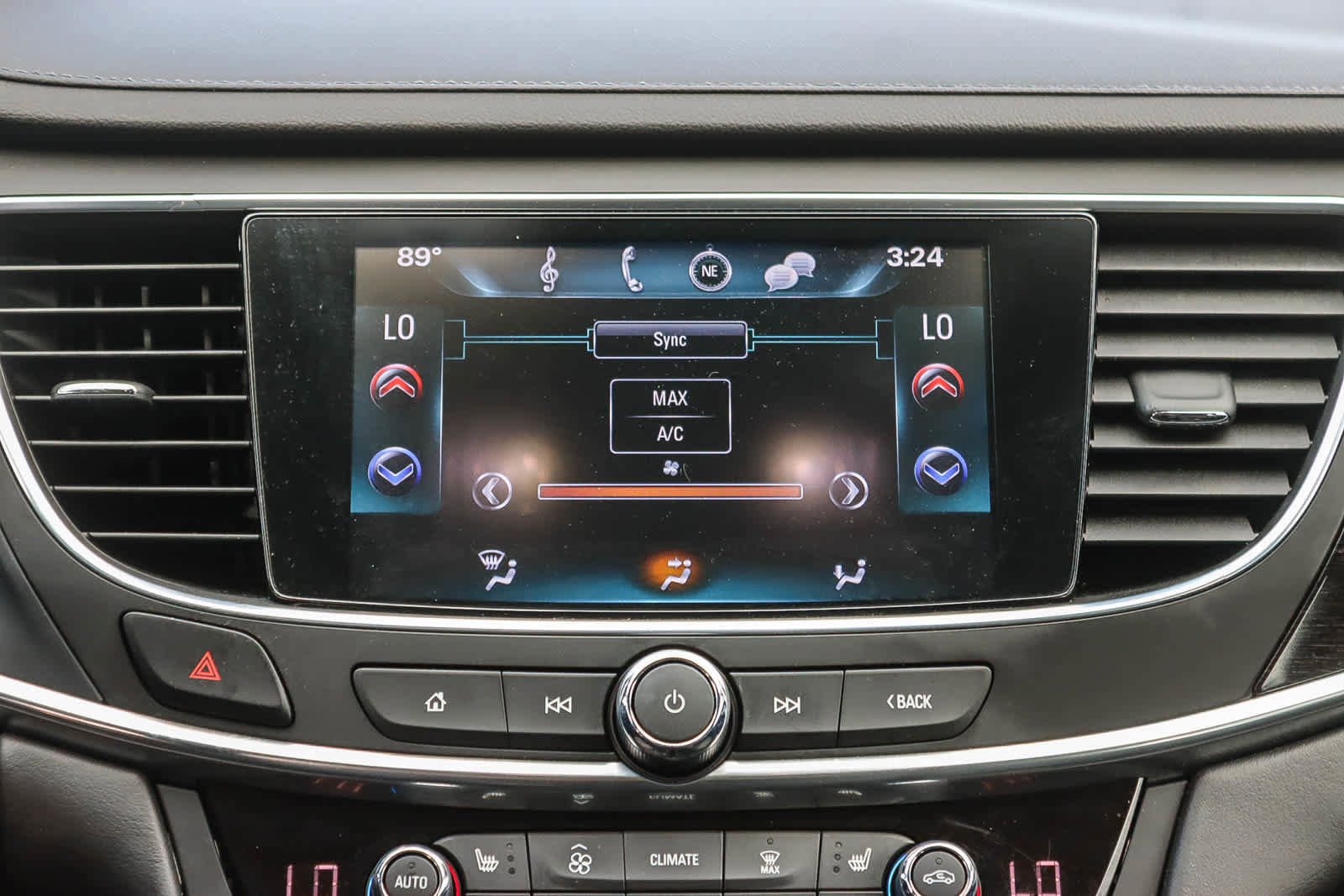 Used 2017 Buick LaCrosse Premium image 13