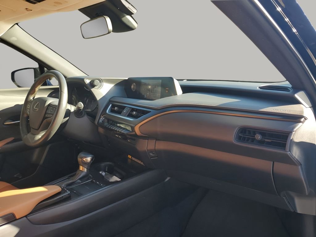 Used 2021 Lexus UX 250h AWD/4WD image 15