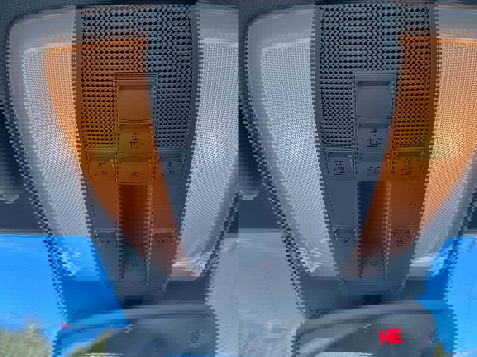 Used 2011 Mercedes-Benz E 550 E 550 image 22