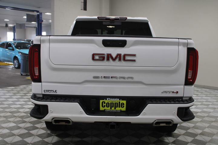 Used 2024 GMC Sierra 1500 AT4 w/ Technology Package image 10