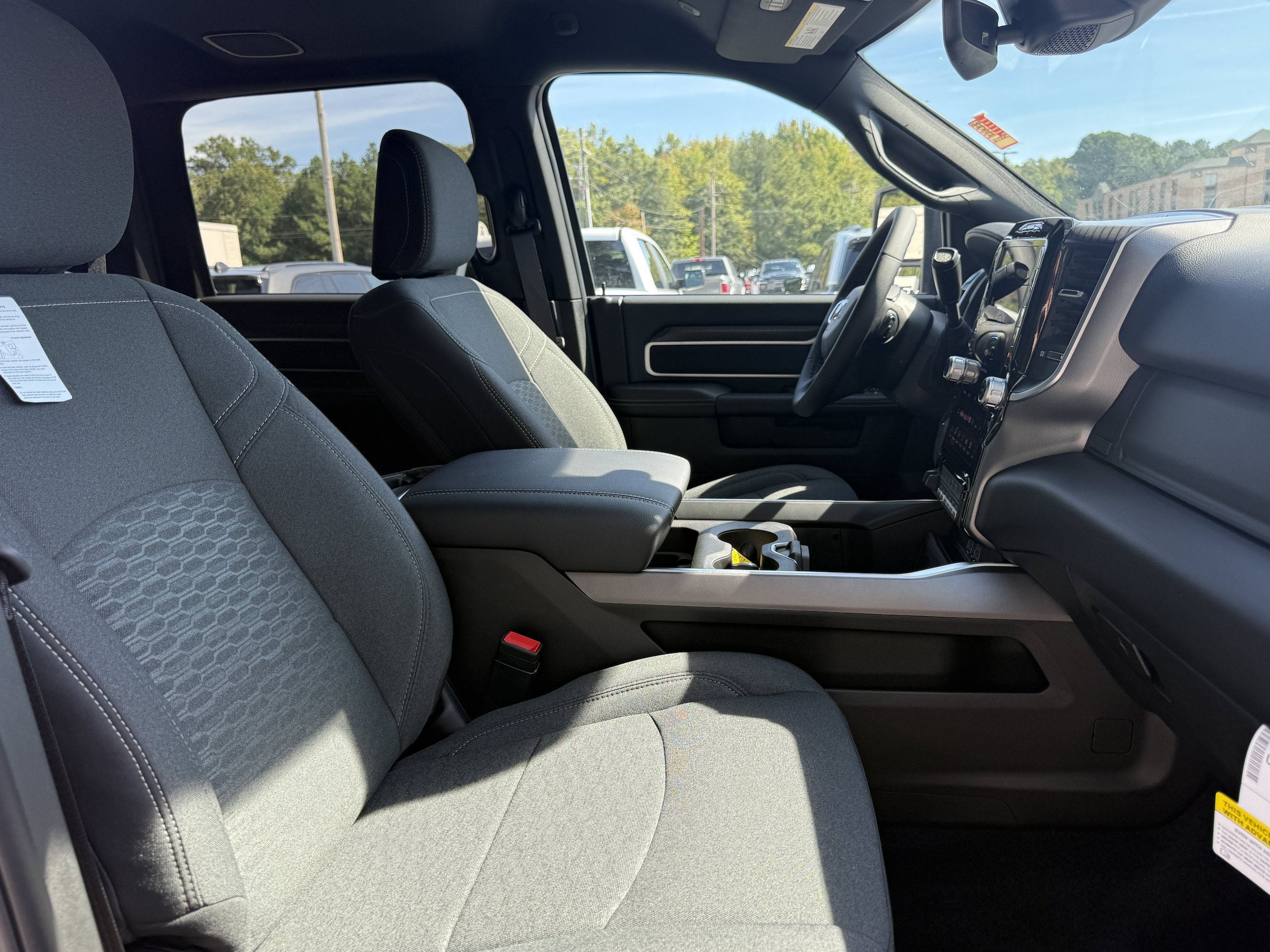 New 2026 RAM 3500 Big Horn AWD/4WD image 14