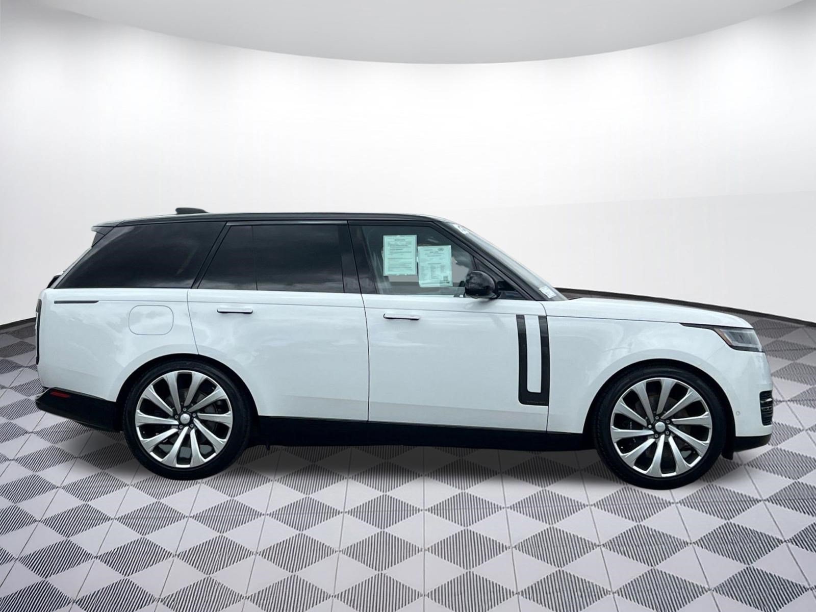 Certified 2023 Land Rover Range Rover Autobiography AWD/4WD image 7