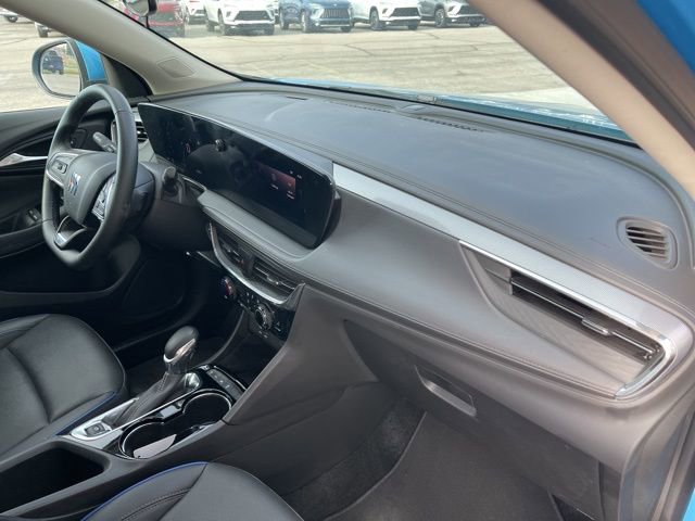 Used 2025 Buick Encore GX Sport Touring image 18