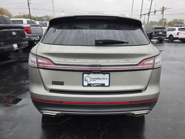 Used 2023 Lincoln Nautilus Reserve AWD/4WD image 6