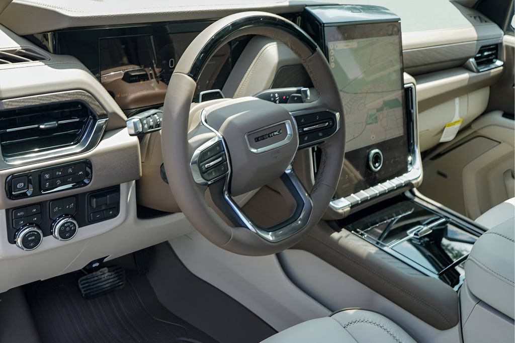 New 2026 GMC Yukon Denali w/ Denali Reserve Package AWD/4WD image 9