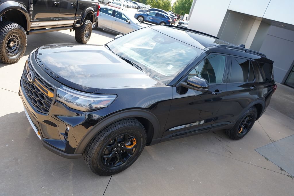 New 2026 Ford Explorer Tremor w/ Tremor Ultimate Package AWD/4WD image 13