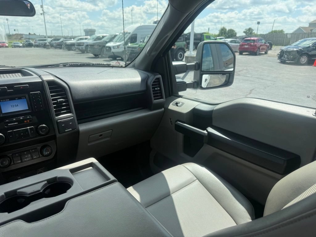 Used 2022 Ford F250 XL w/ Power Equipment Group AWD/4WD image 45