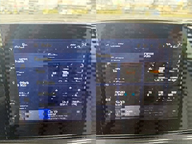 Used 2025 Lexus UX 300h AWD image 20