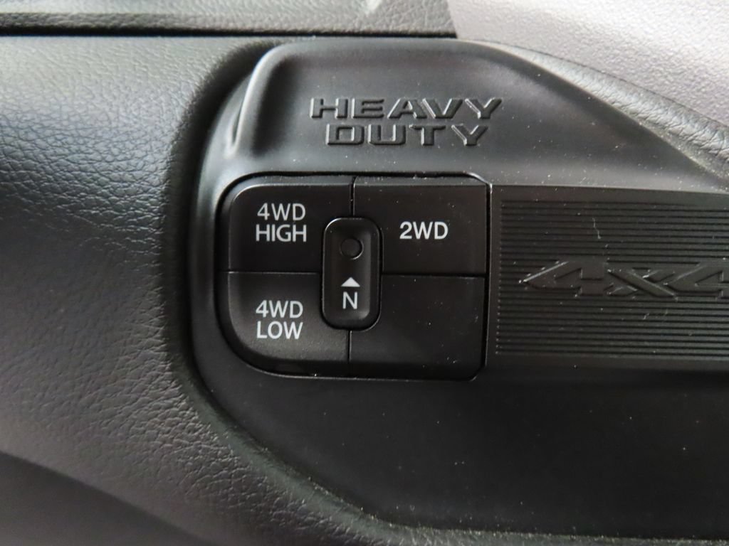 Used 2024 RAM 2500 Big Horn w/ Night Edition AWD/4WD image 42