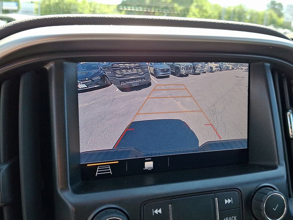 Used 2022 Chevrolet Colorado ZR2 AWD/4WD image 17