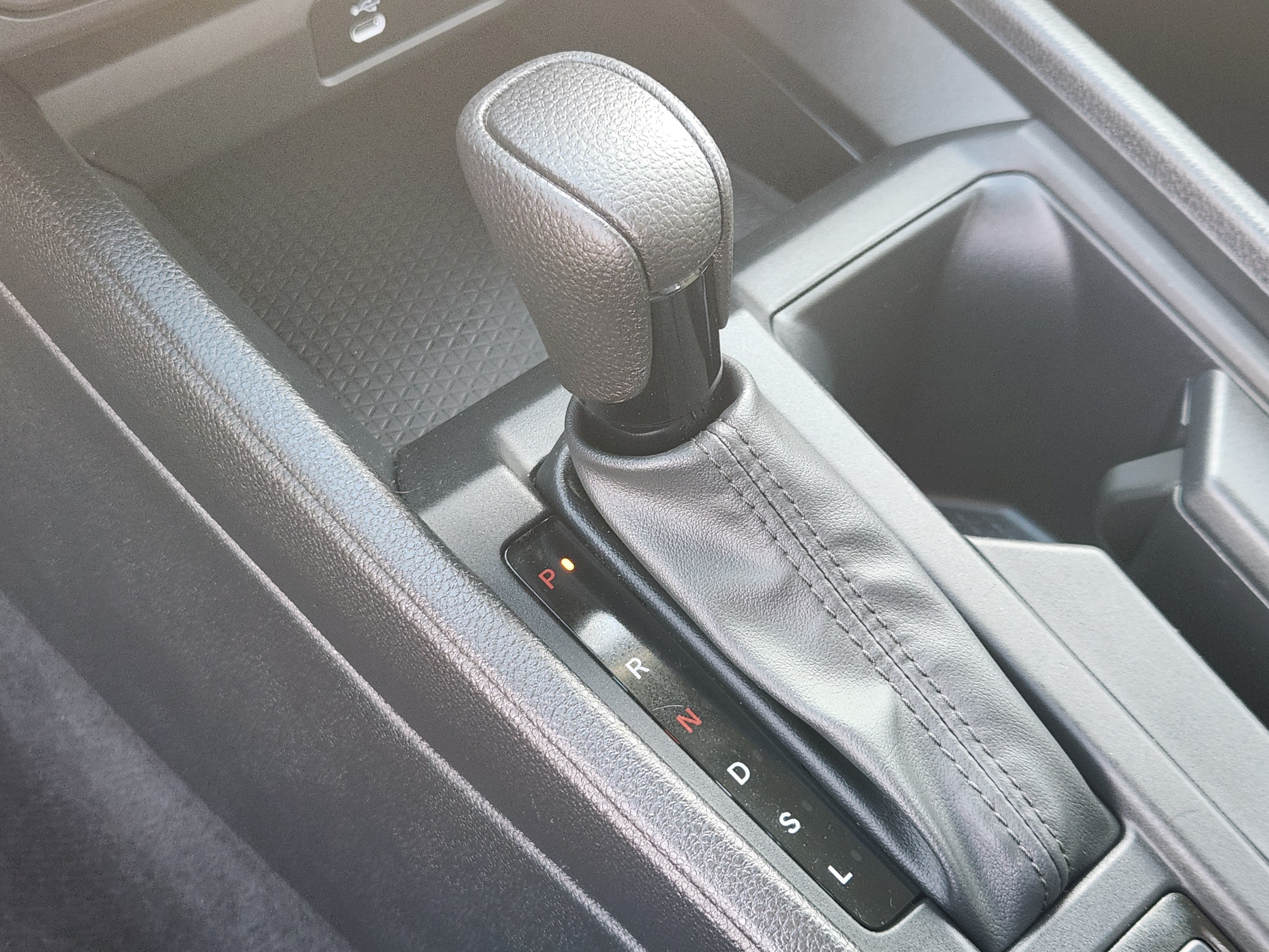Certified 2024 Honda Accord EX image 12