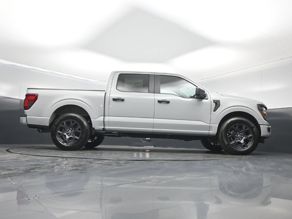 New 2026 Ford F150 STX w/ Equipment Group 200A RWD image 44