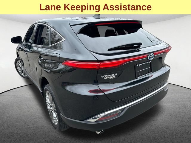 Certified 2024 Toyota Venza Limited AWD/4WD image 9
