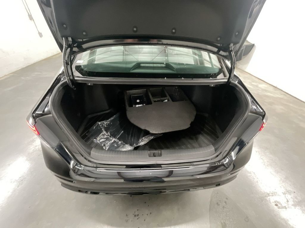 Used 2024 Honda Accord Sport image 24