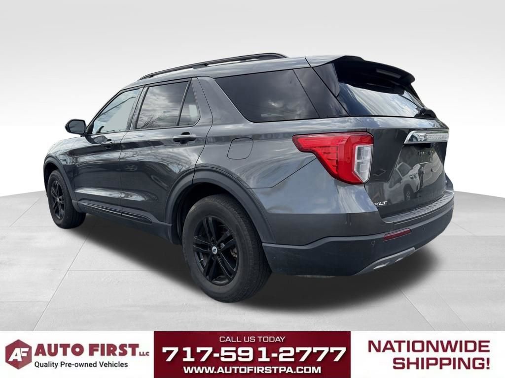 Used 2020 Ford Explorer XLT w/ Equipment Group 202A image 5