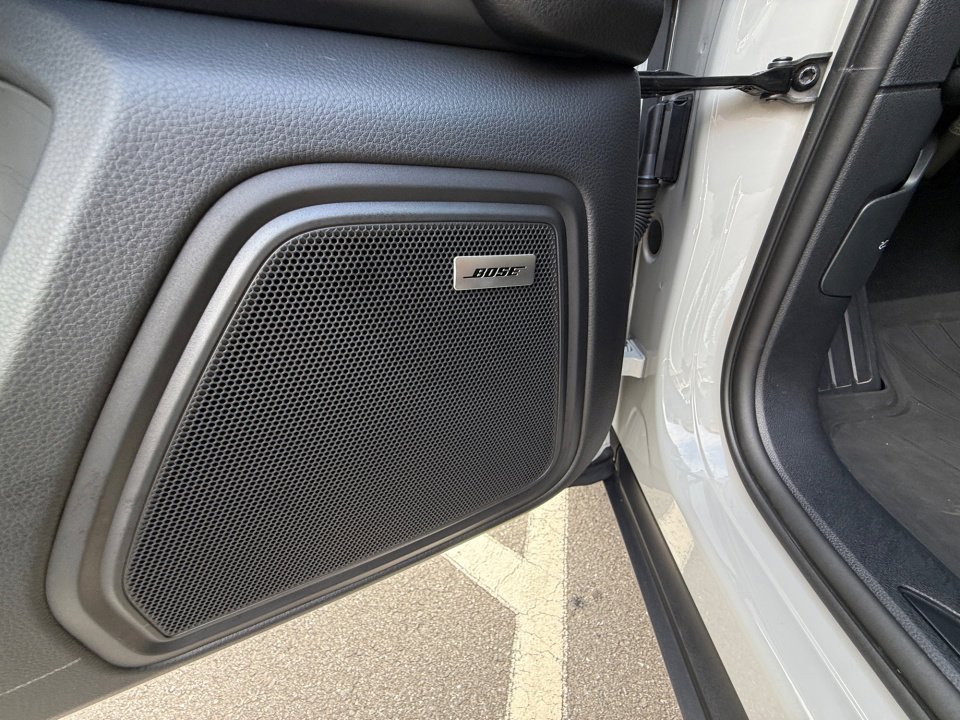 Certified 2025 Porsche Macan image 22