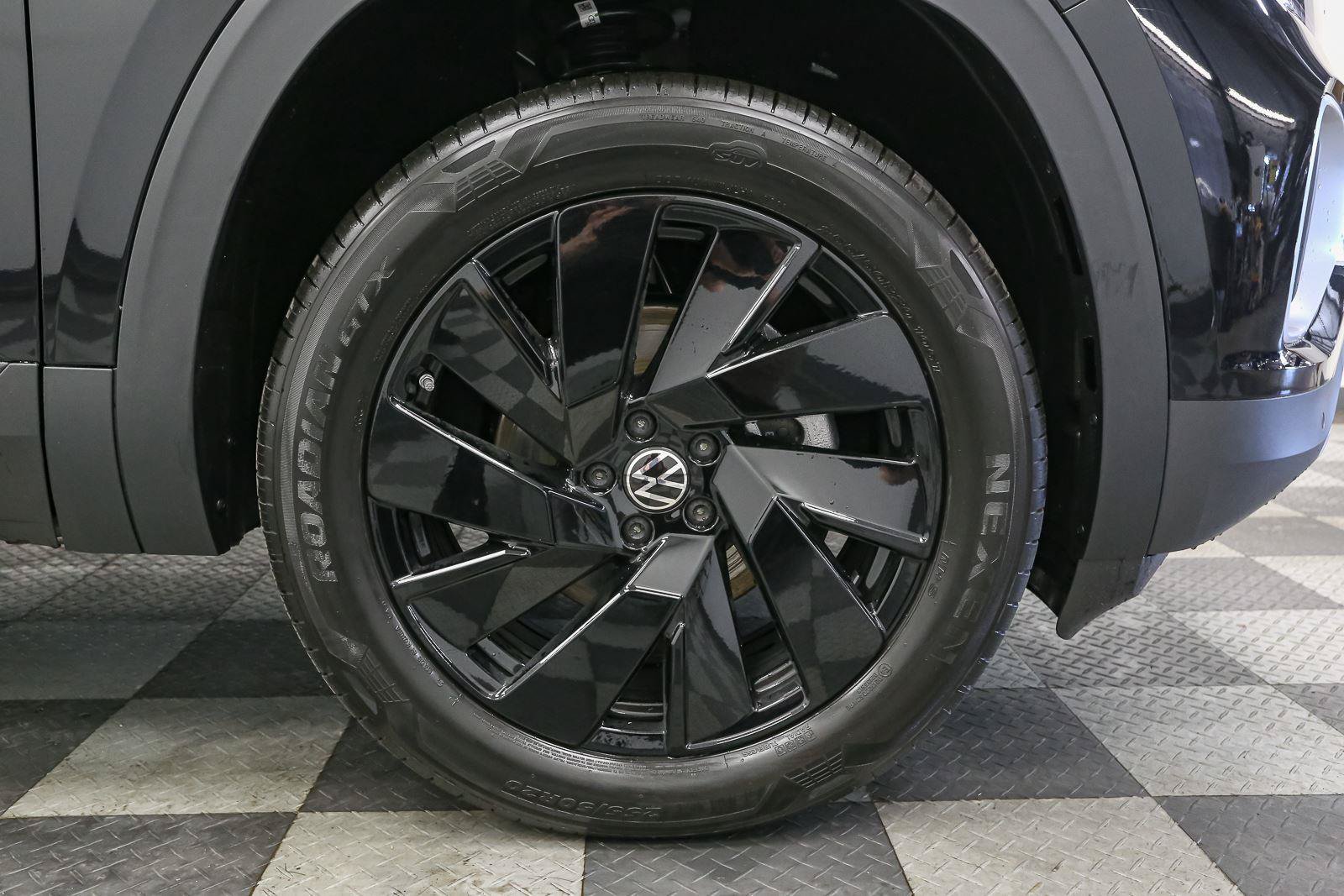 New 2026 Volkswagen Atlas SE AWD/4WD image 13