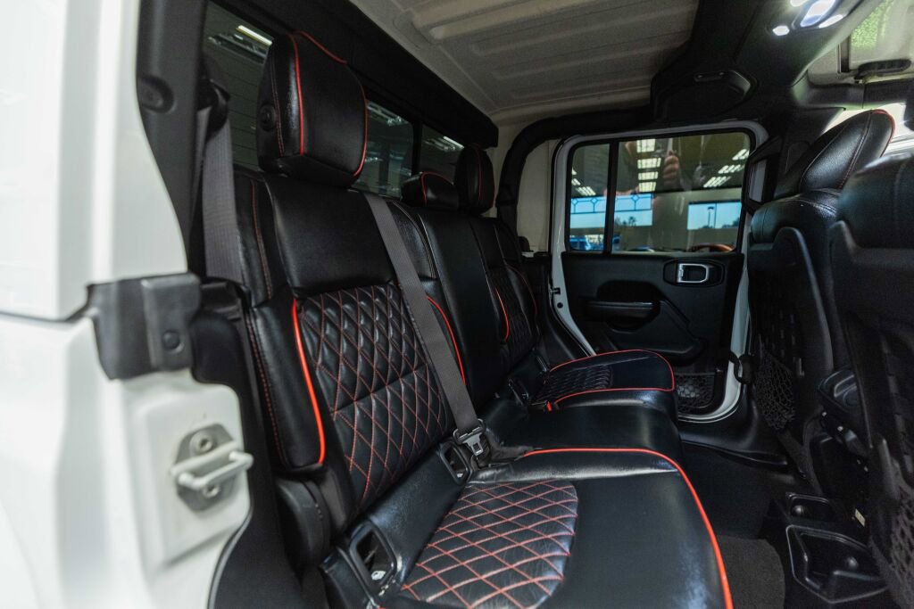 Used 2020 Jeep Gladiator Rubicon image 17