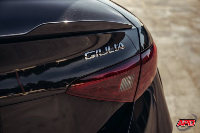 Used 2019 Alfa Romeo Giulia Quadrifoglio w/ Driver Assist Dynamic Package image 37