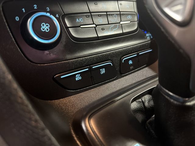 Used 2021 Ford Transit Connect XLT image 25