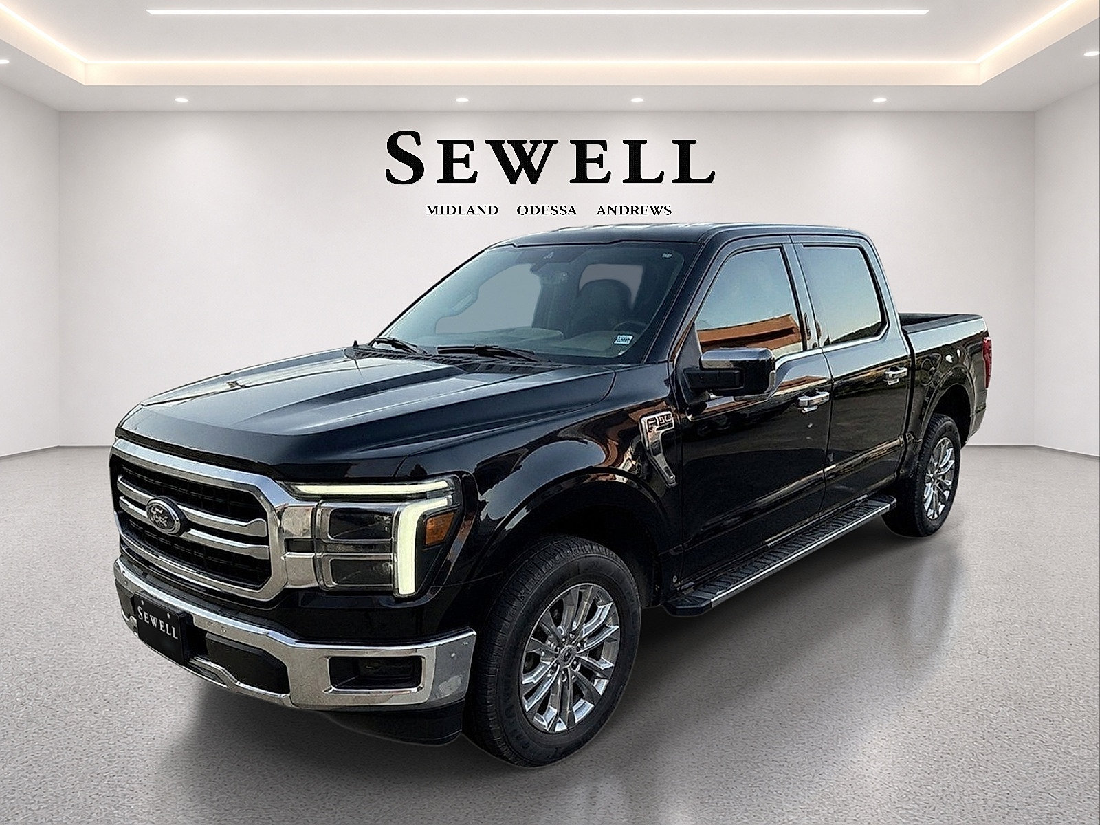 Used 2025 Ford F150 Lariat w/ Equipment Group 501A Mid AWD/4WD image 1