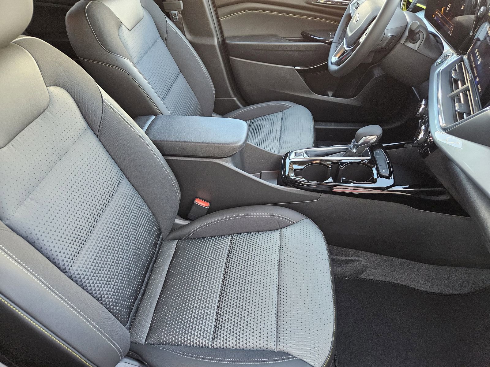 New 2026 Chevrolet Trax LT image 17