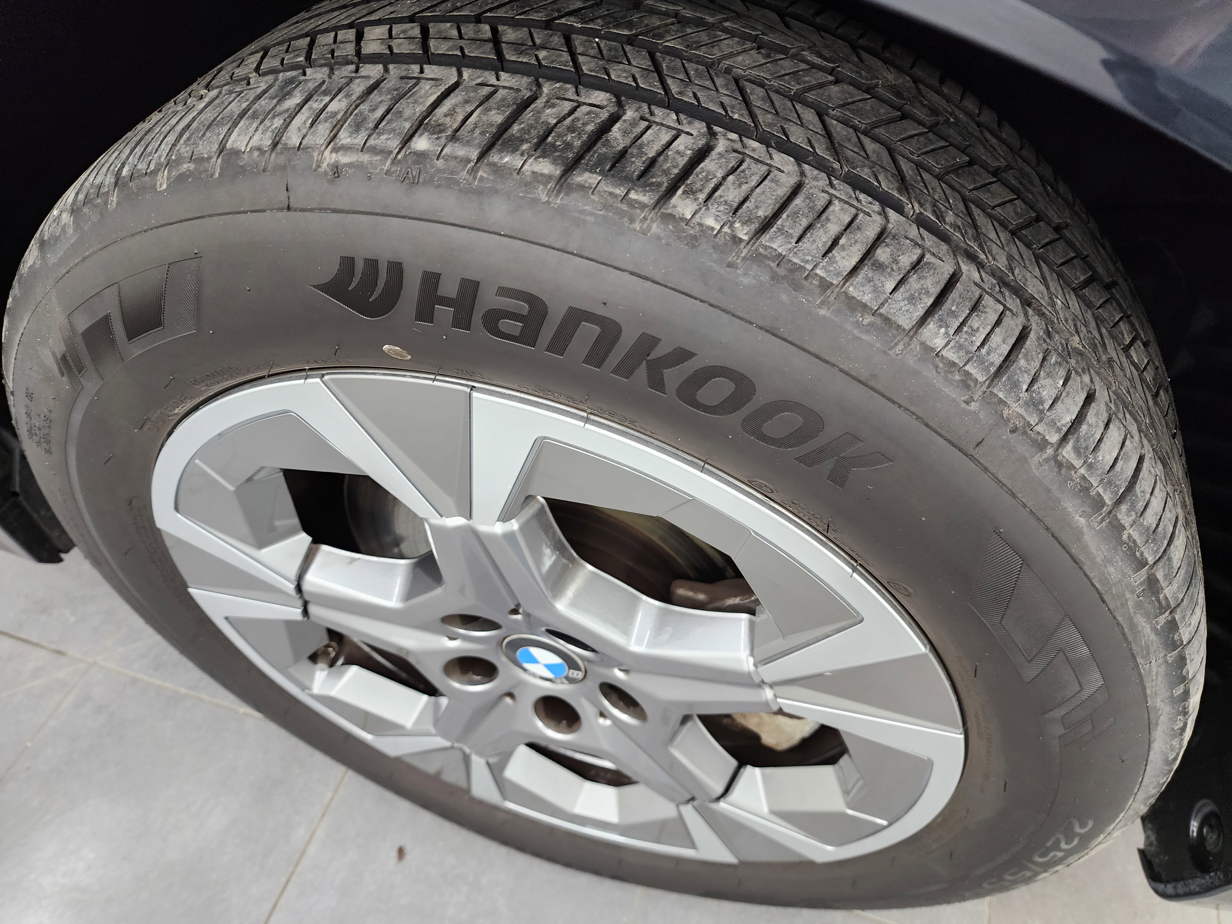 Used 2025 BMW X1 xDrive28i image 3