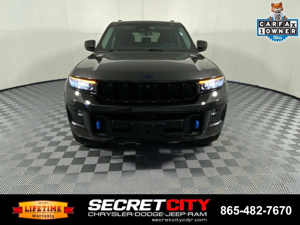 Used 2023 Jeep Grand Cherokee 30th Anniversary AWD/4WD image 2
