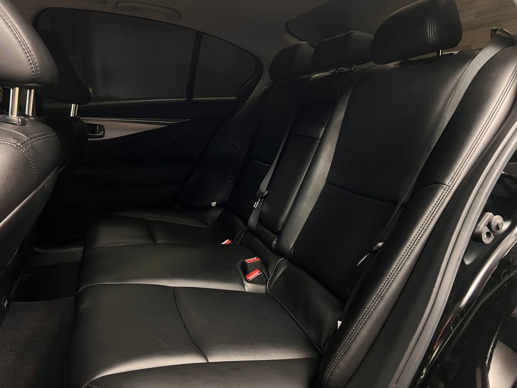 Used 2021 INFINITI Q50 Luxe w/ Cargo Package RWD image 20
