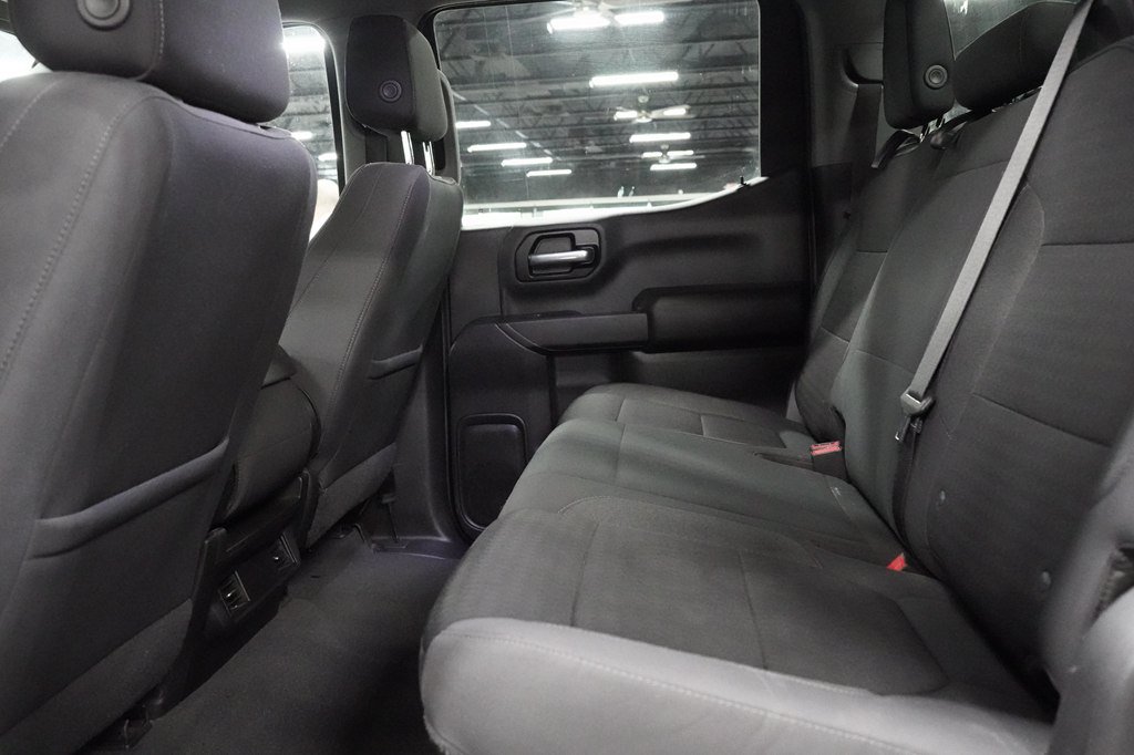 Used 2022 Chevrolet Silverado 1500 Custom w/ LPO, Blackout Package RWD image 13